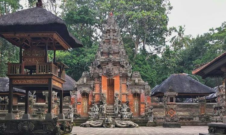 Monkey Forest Ubud Objek Wisata Favorit Di Bali De Bali