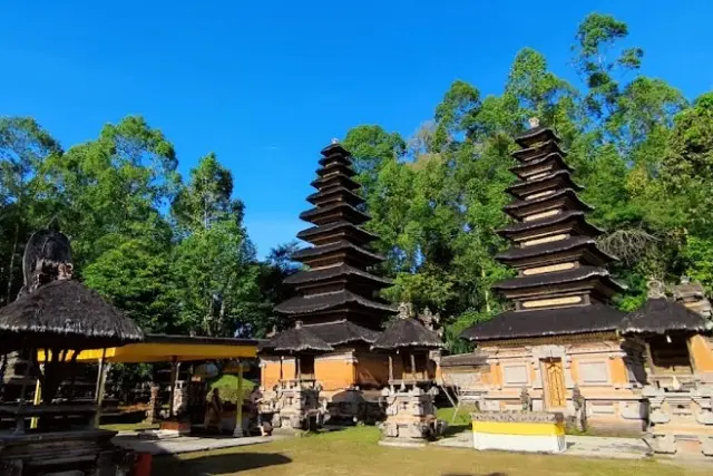 Pura Dalem Balingkang Destinasi Wisata Religi Yang Sarat Sejarah Di