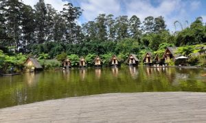 Dusun Bambu Lembang Objek Wisata Alam Favorit Keluarga Di Bandung De